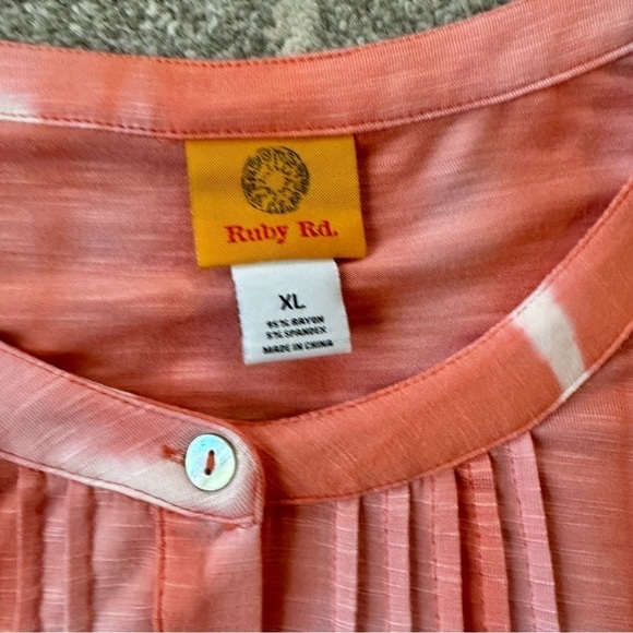 Ruby Rd. Coral Batik Tie Dye Soft Stretch Jersey Tunic Top NWT - Picture 4 of 5